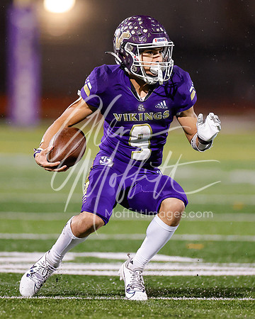 vnn_20231110_woodnvle_at_LS_Var_Football_playoff_4672-Edit