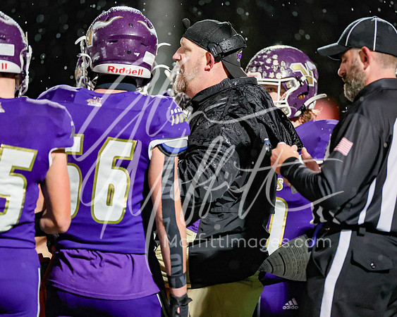 vnn_20231110_woodnvle_at_LS_Var_Football_playoff_4716