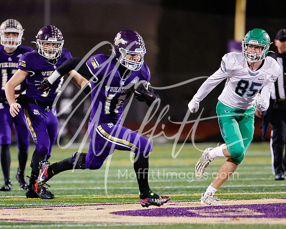 vnn_20231110_woodnvle_at_LS_Var_Football_playoff_4756-Edit