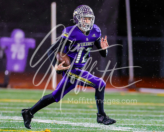 vnn_20231110_woodnvle_at_LS_Var_Football_playoff_4784-Edit