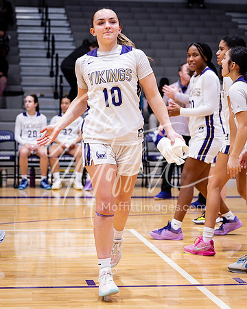 202-02-18 Redmond at Lake Stevens Girls BB Playoff_0288-20250218-DxO_DeepPRIME XD2s