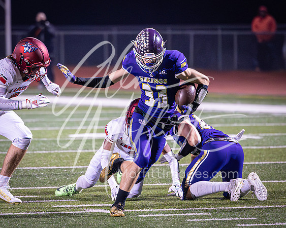 vnn_20231110_KennCatholic_at_LS_Var_Football_playoff_0202-Enhanced-NR-Edit