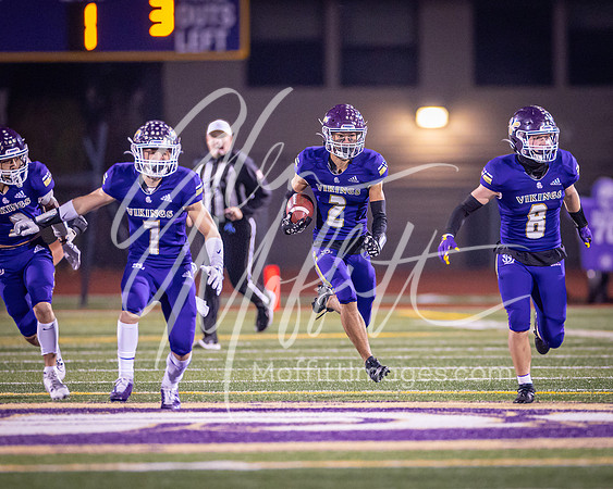 vnn_20231110_KennCatholic_at_LS_Var_Football_playoff_1140-Edit