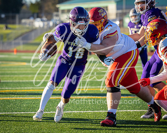 vnn_20231125_Kamiakin_at_LS_Var_Football_playoff_2672-Edit