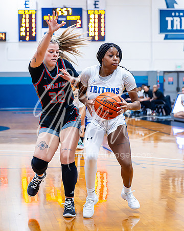 Everett CC at Edmonds C womens BB 02-07-2024-21