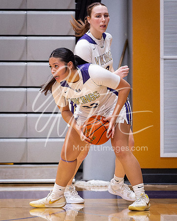 202-02-18 Redmond at Lake Stevens Girls BB Playoff_3822-20250218-DxO_DeepPRIME XD2s