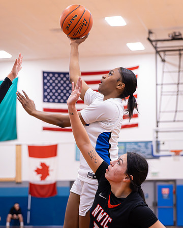 EC v NW Indian Women Bsktb 01-04-24-63