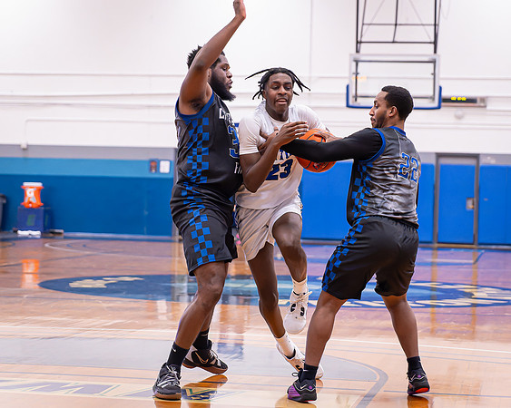 EC 2024-01-04 vs Christian Faith Mens Bskt-107