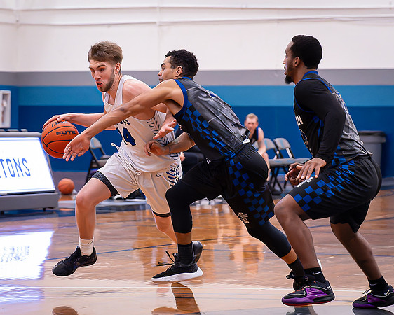 EC 2024-01-04 vs Christian Faith Mens Bskt-120