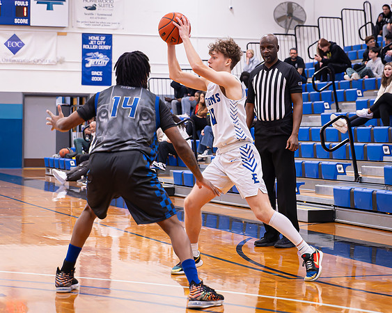 EC 2024-01-04 vs Christian Faith Mens Bskt-138