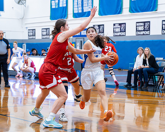 DxO_DeepPRIMEXD_ECC_20240120_Edmonds_College_v_Skagit_BB_0065-CR3