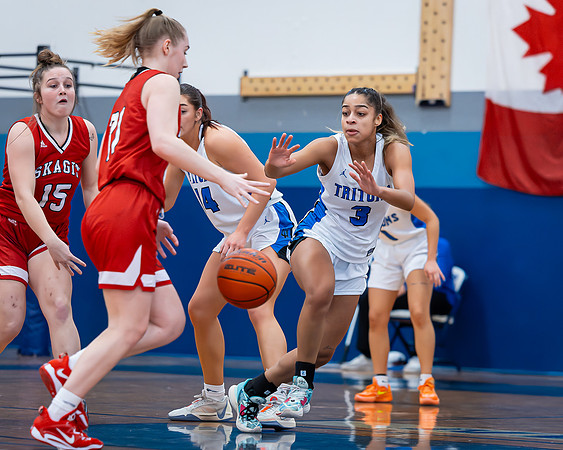 DxO_DeepPRIMEXD_ECC_20240120_Edmonds_College_v_Skagit_BB_2713-CR3