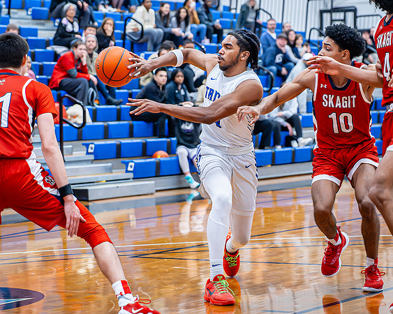 DxO_DeepPRIMEXD_ECC_20240120_Edmonds_College_v_Skagit_BB_0660-CR3
