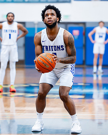 DxO_DeepPRIMEXD_ECC_20240120_Edmonds_College_v_Skagit_BB_0816-CR3