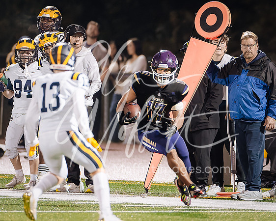 Bellevue_v_LkStevens_Var_FB_2024_09_13_1154-CR3-Edit