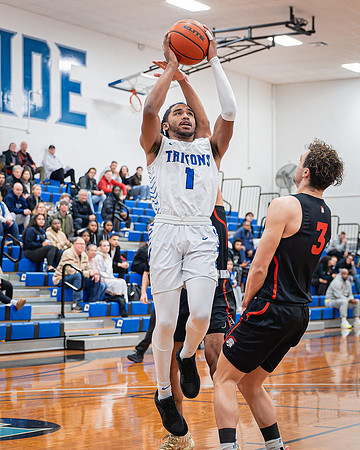 DxO_DeepPRIMEXD_ECC_20240207_Edmonds_College_v_Everett_CC_BB_5766-CR3