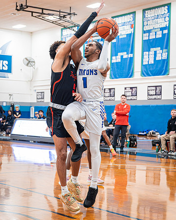 DxO_DeepPRIMEXD_ECC_20240207_Edmonds_College_v_Everett_CC_BB_5820-CR3