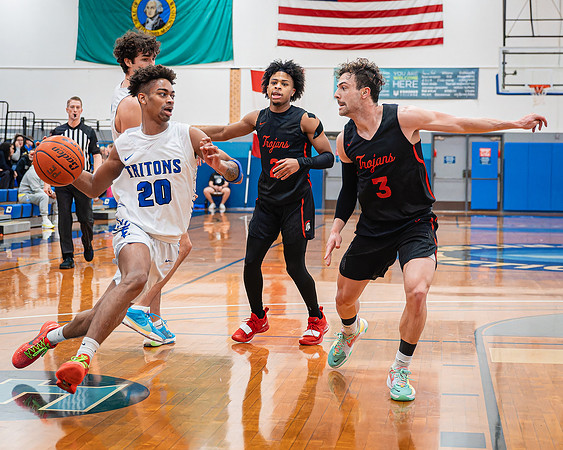 DxO_DeepPRIMEXD_ECC_20240207_Edmonds_College_v_Everett_CC_BB_5828-CR3