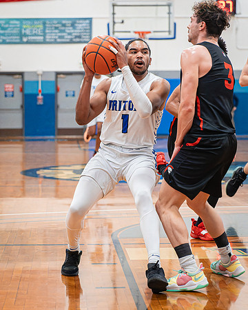 DxO_DeepPRIMEXD_ECC_20240207_Edmonds_College_v_Everett_CC_BB_5942-CR3
