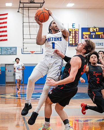 DxO_DeepPRIMEXD_ECC_20240207_Edmonds_College_v_Everett_CC_BB_5944-CR3