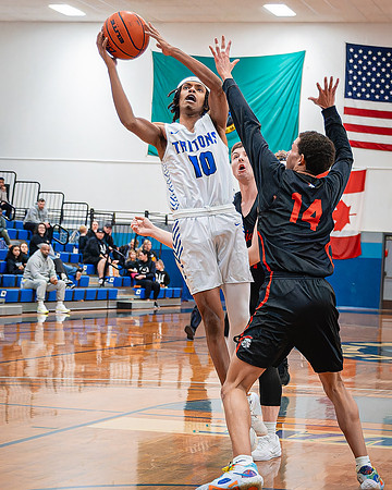 DxO_DeepPRIMEXD_ECC_20240207_Edmonds_College_v_Everett_CC_BB_5962-CR3