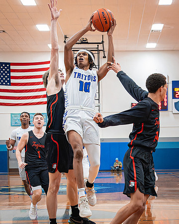 DxO_DeepPRIMEXD_ECC_20240207_Edmonds_College_v_Everett_CC_BB_5973-CR3