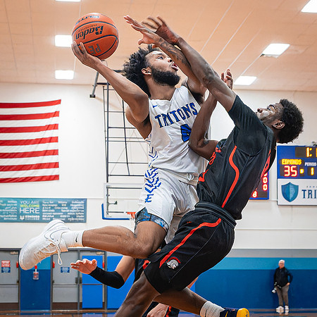DxO_DeepPRIMEXD_ECC_20240207_Edmonds_College_v_Everett_CC_BB_6073-CR3