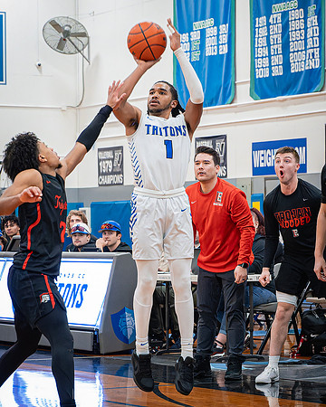 DxO_DeepPRIMEXD_ECC_20240207_Edmonds_College_v_Everett_CC_BB_6085-CR3