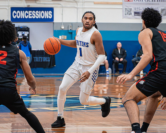 DxO_DeepPRIMEXD_ECC_20240207_Edmonds_College_v_Everett_CC_BB_6096-CR3
