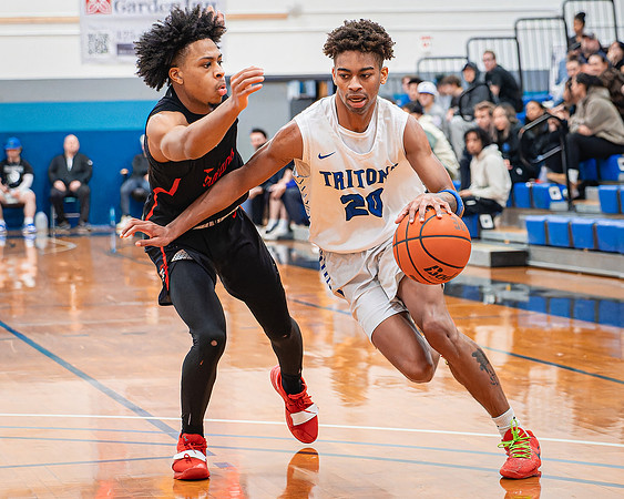DxO_DeepPRIMEXD_ECC_20240207_Edmonds_College_v_Everett_CC_BB_6208-CR3
