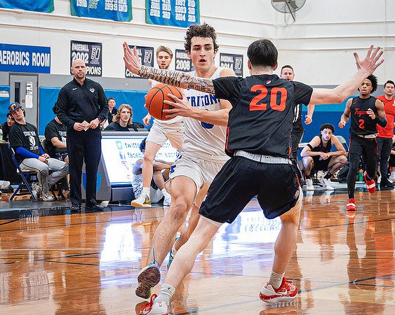 DxO_DeepPRIMEXD_ECC_20240207_Edmonds_College_v_Everett_CC_BB_6275-CR3