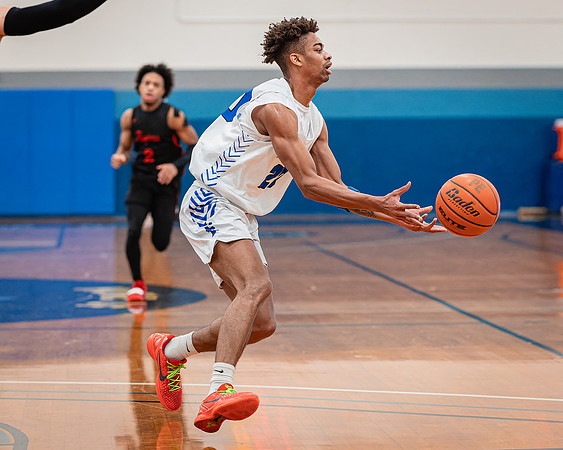 DxO_DeepPRIMEXD_ECC_20240207_Edmonds_College_v_Everett_CC_BB_7687-CR3