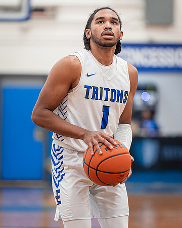DxO_DeepPRIMEXD_ECC_20240207_Edmonds_College_v_Everett_CC_BB_7876-CR3