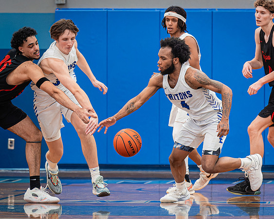 DxO_DeepPRIMEXD_ECC_20240207_Edmonds_College_v_Everett_CC_BB_8011-CR3
