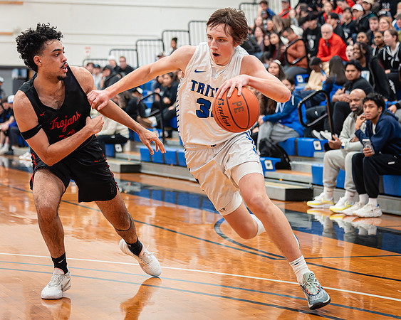 DxO_DeepPRIMEXD_ECC_20240207_Edmonds_College_v_Everett_CC_BB_8147-CR3