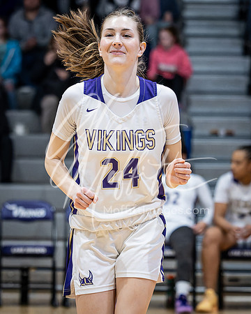 DP3_VNN_20240210_Lake_Stevens_v_Glacier_Peak_Girls_BB_0047-CR3