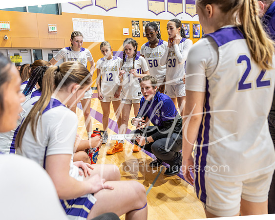 DP3_VNN_20240210_Lake_Stevens_v_Glacier_Peak_Girls_BB_0979-CR3