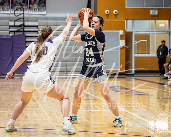 DP3_VNN_20240210_Lake_Stevens_v_Glacier_Peak_Girls_BB_1023-CR3