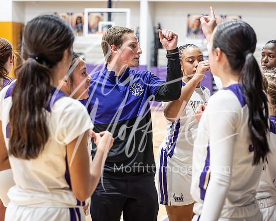 DP3_VNN_20240210_Lake_Stevens_v_Glacier_Peak_Girls_BB_1475-CR3