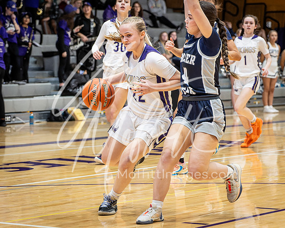 DP3_VNN_20240210_Lake_Stevens_v_Glacier_Peak_Girls_BB_1485-CR3