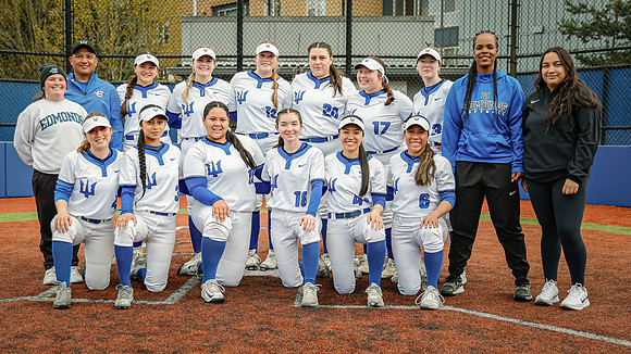 2025-04-02 Olympic CC vs ECC Softball_0017