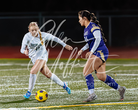 11-13-24 Richland at Lake Stevens Girls Soccer Playoff_2125-082