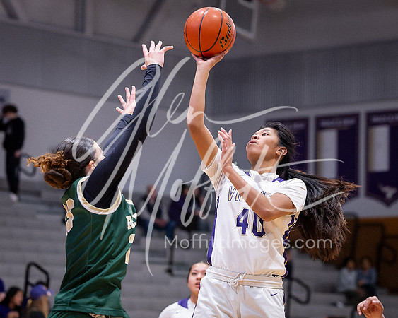 202-02-18 Redmond at Lake Stevens Girls BB Playoff_3532-20250218-DxO_DeepPRIME XD2s
