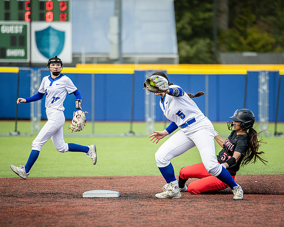 2025-04-02 Olympic CC vs ECC Softball_2971-Edit