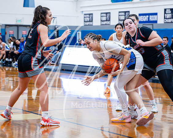 Everett CC at Edmonds C womens BB 02-07-2024-25