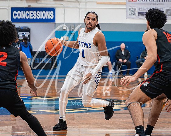 DxO_DeepPRIMEXD_ECC_20240207_Edmonds_College_v_Everett_CC_BB_6096-CR3