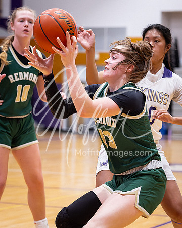202-02-18 Redmond at Lake Stevens Girls BB Playoff_1653-20250218-DxO_DeepPRIME XD2s