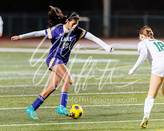 11-13-24 Richland at Lake Stevens Girls Soccer Playoff_0404-179