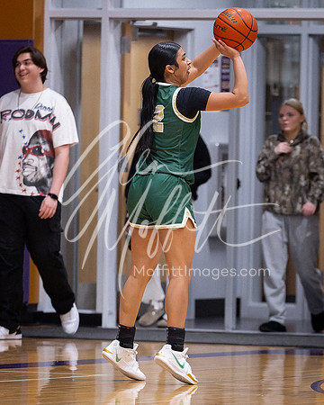 202-02-18 Redmond at Lake Stevens Girls BB Playoff_3586-20250218-DxO_DeepPRIME XD2s