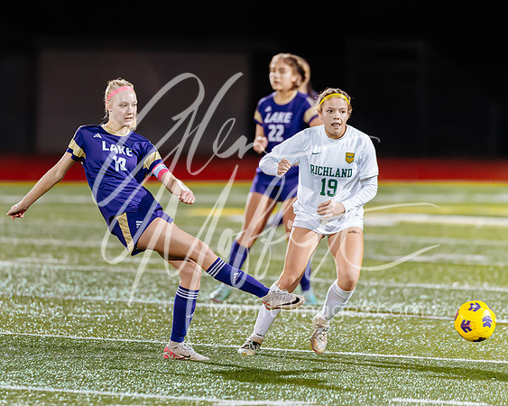 11-13-24 Richland at Lake Stevens Girls Soccer Playoff_3407-013